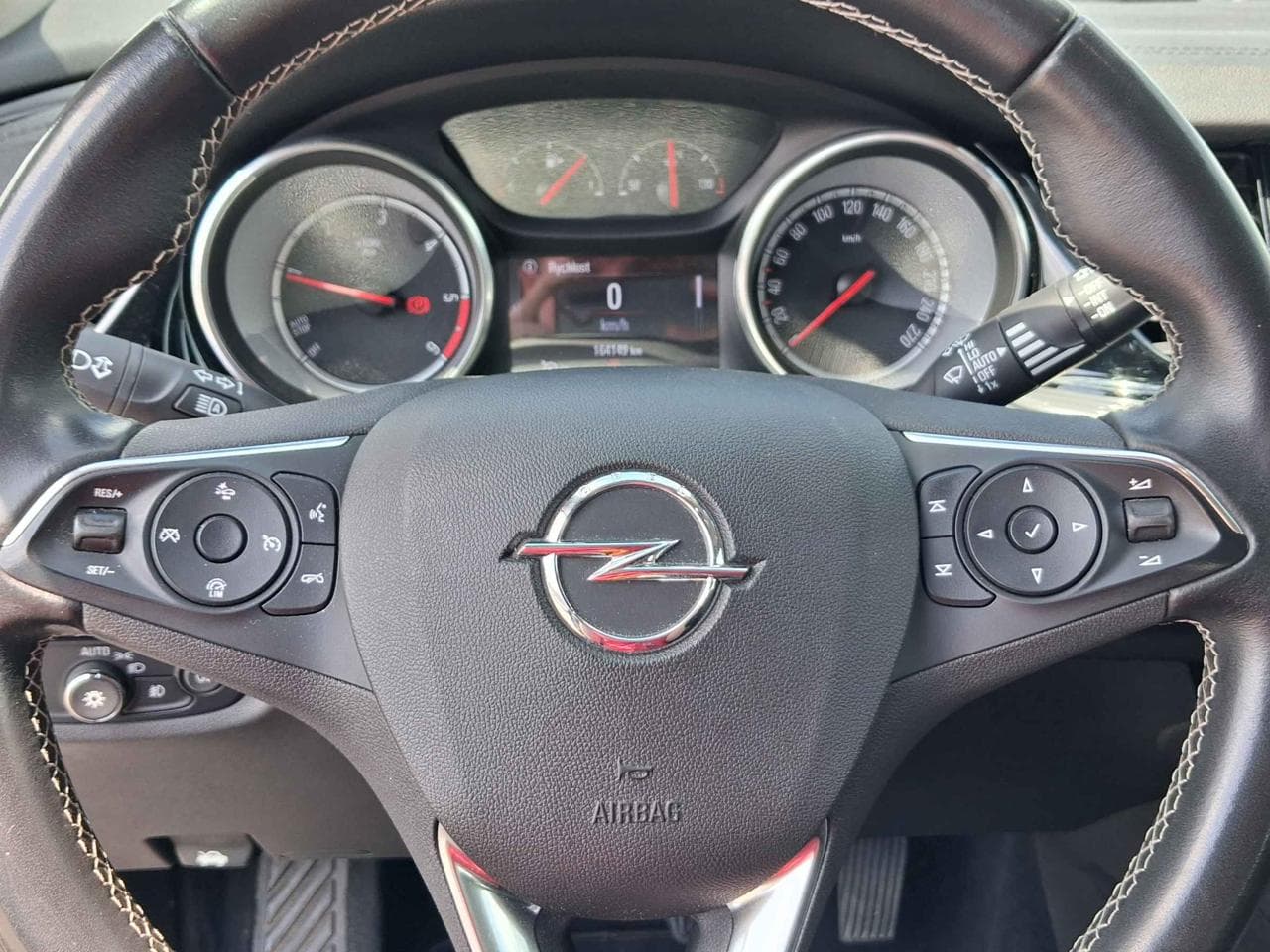 2018 Opel INSIGNIA - 37