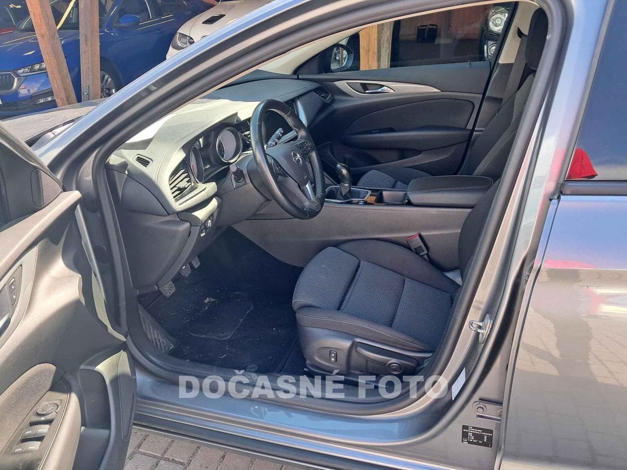 2018 Opel INSIGNIA - 5