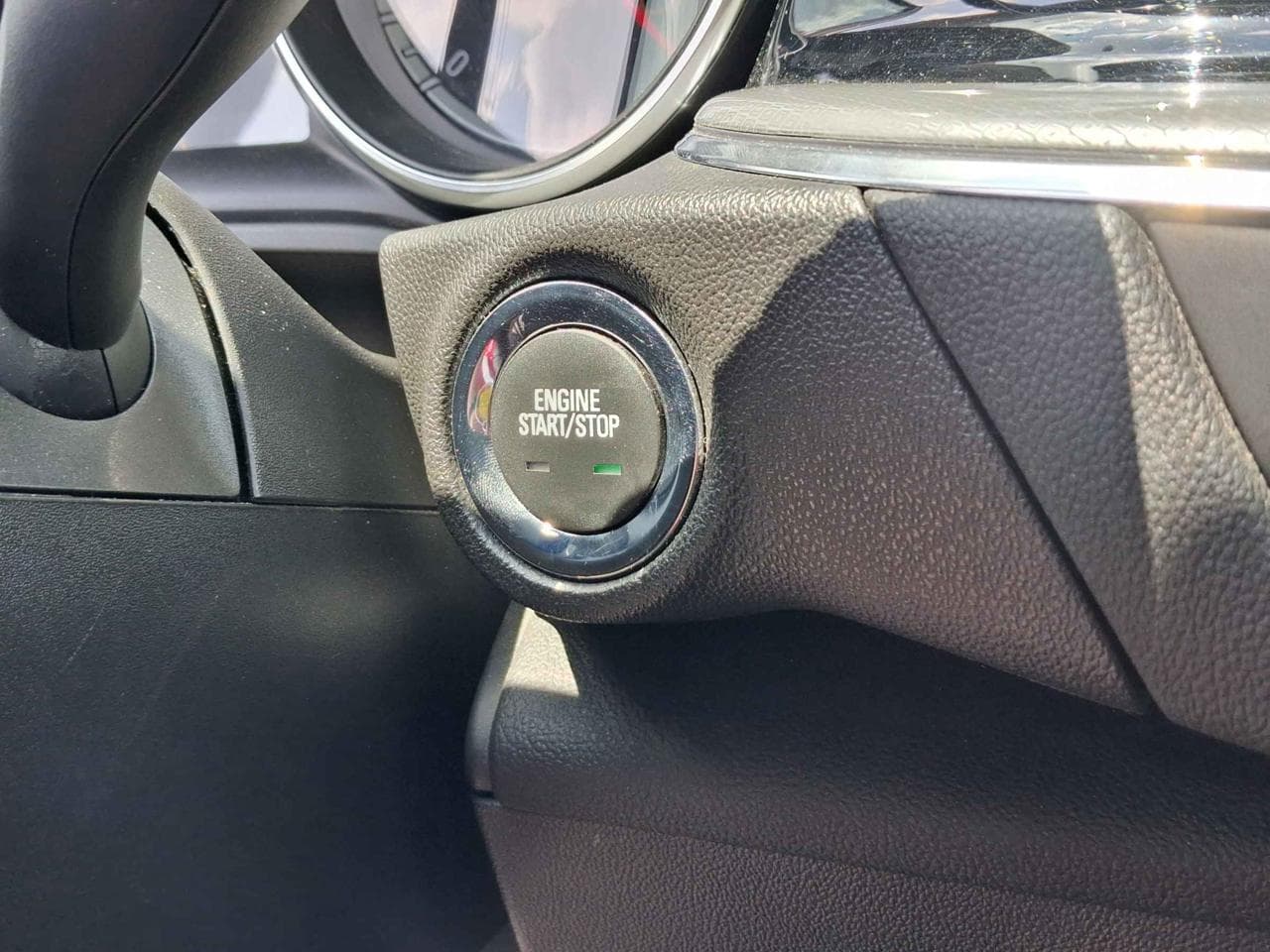 2018 Opel INSIGNIA - 26