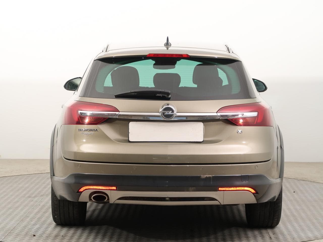 2014 Opel INSIGNIA - 11