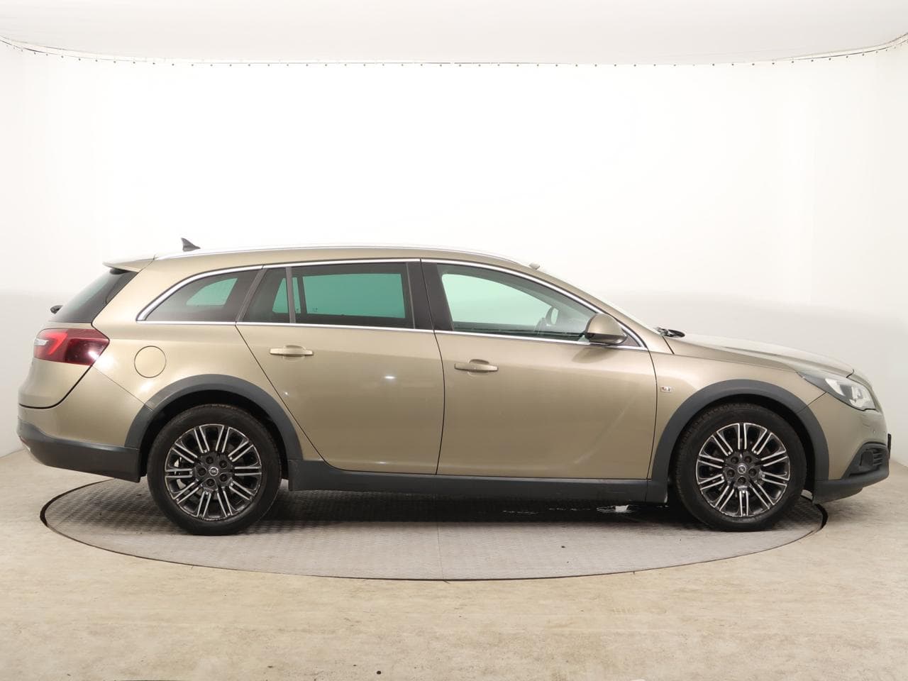 2014 Opel INSIGNIA - 15