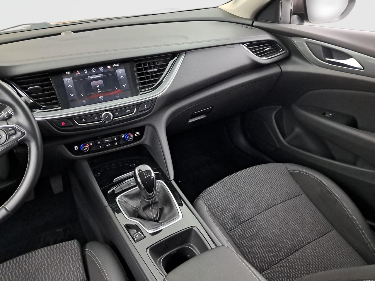 2018 Opel INSIGNIA - 19