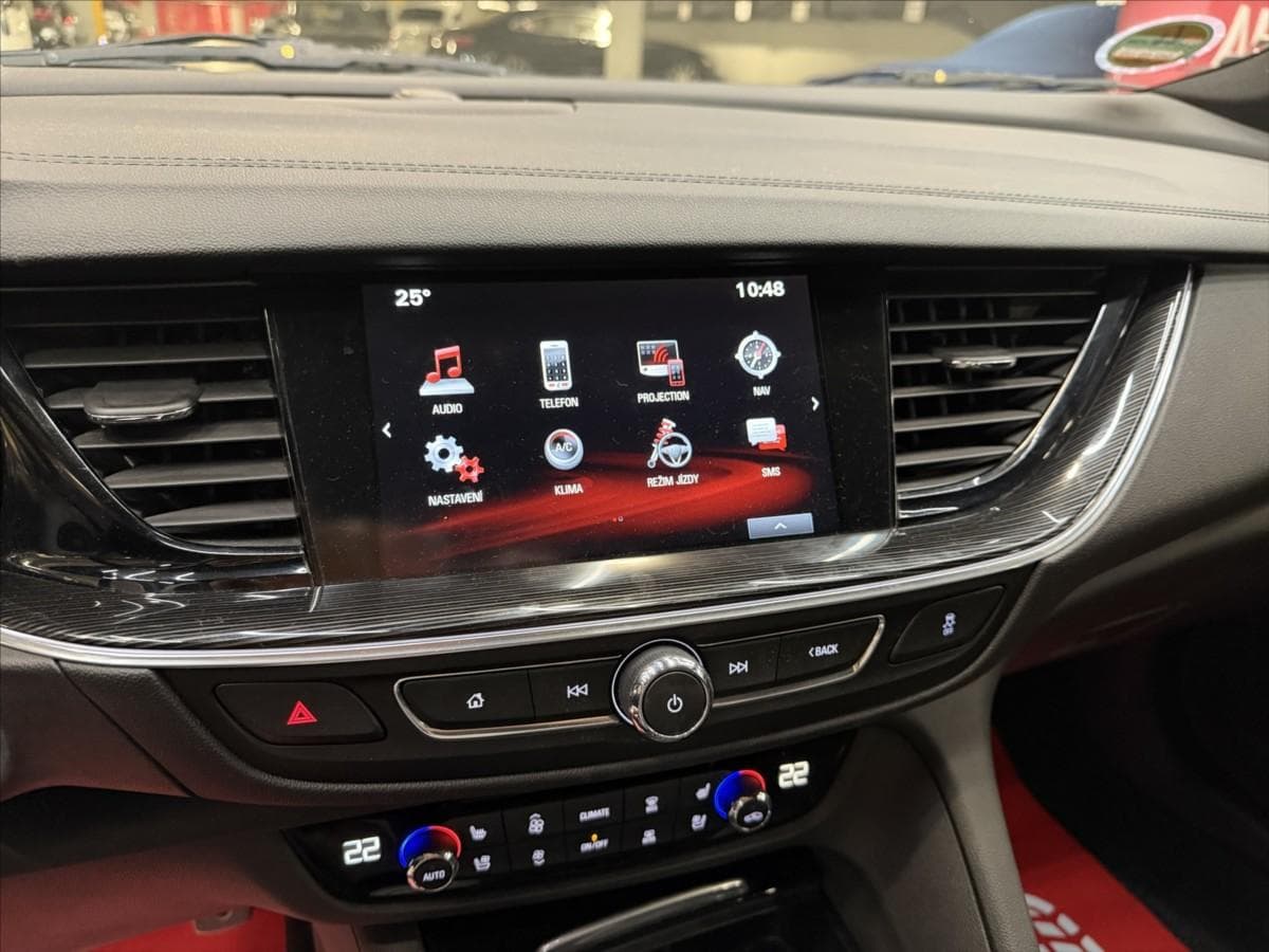 2018 Opel INSIGNIA - 20