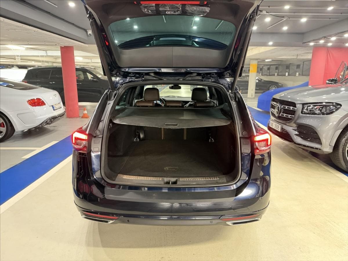 2018 Opel INSIGNIA - 5