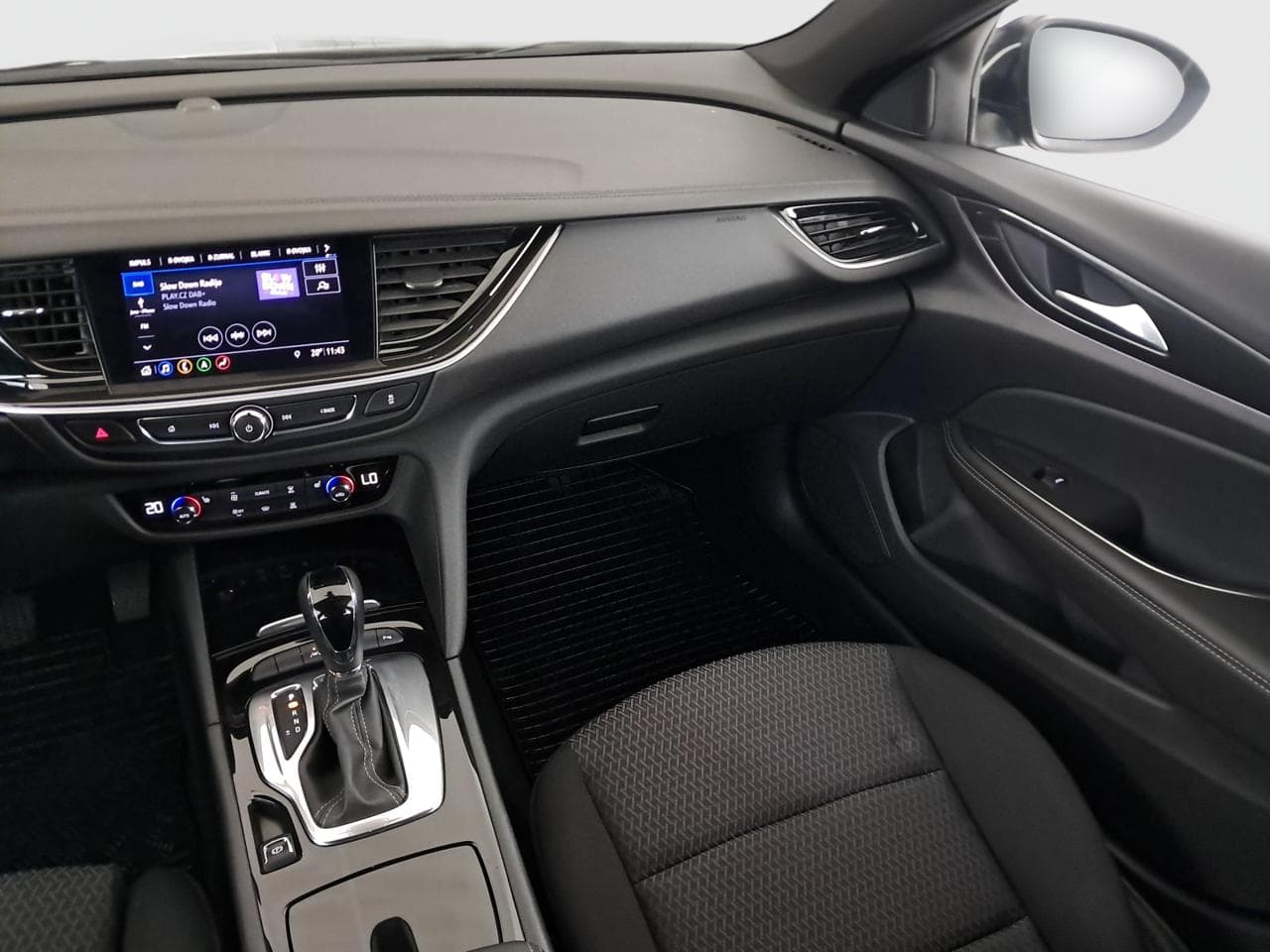 2021 Opel INSIGNIA - 11