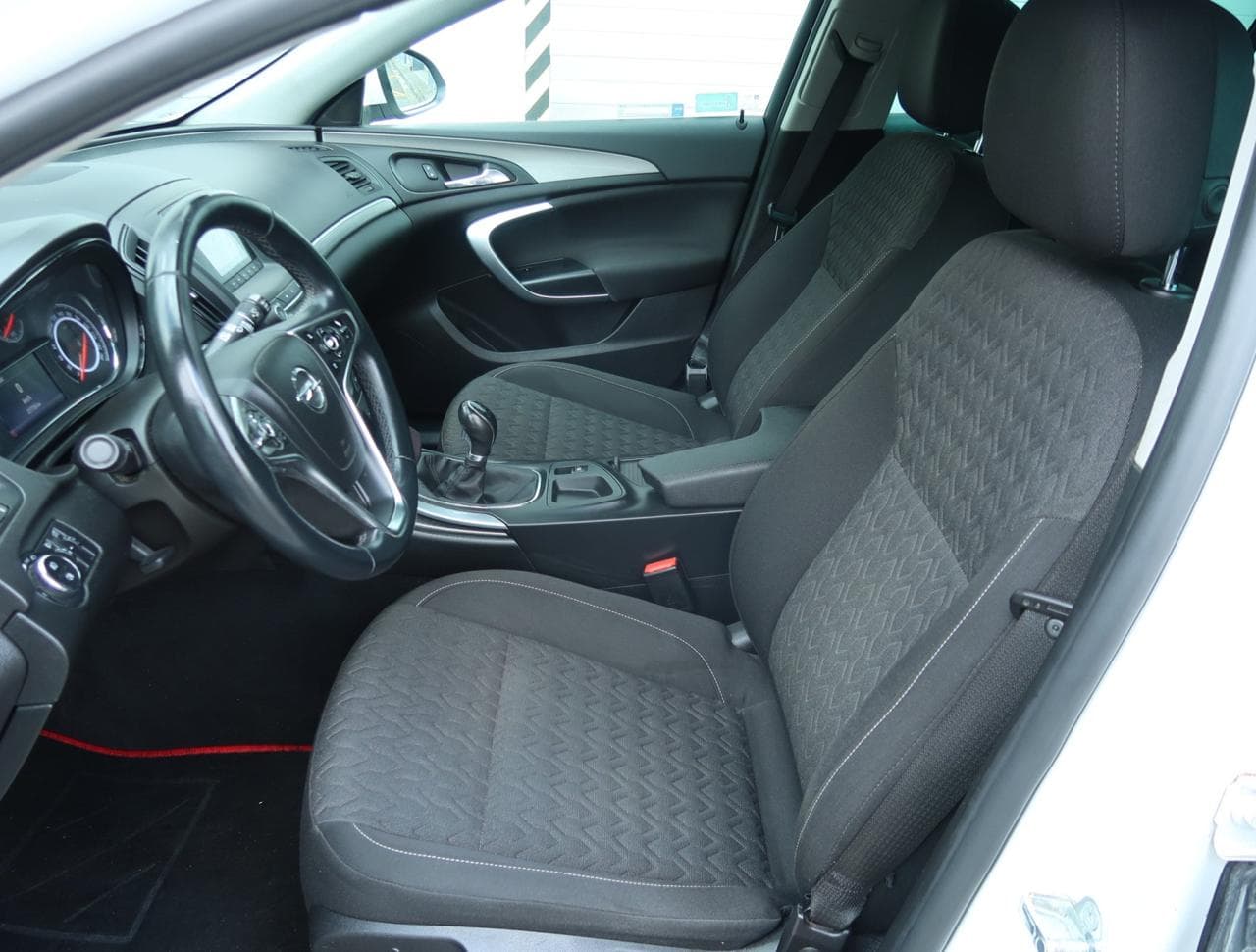 2015 Opel INSIGNIA - 16