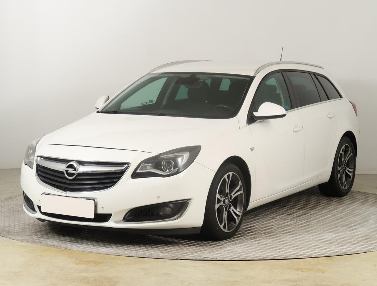 2015 Opel INSIGNIA - 3