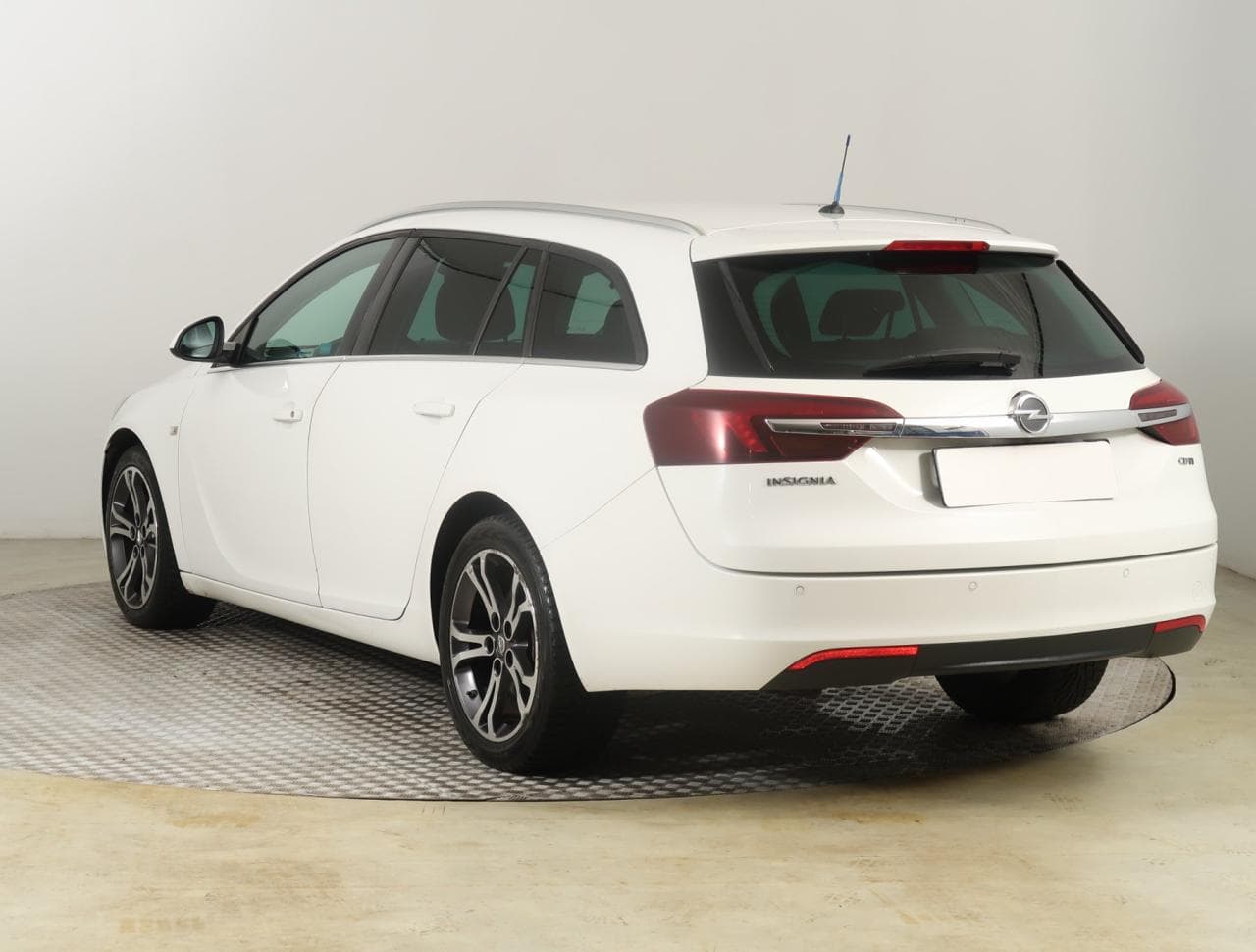 2015 Opel INSIGNIA - 5