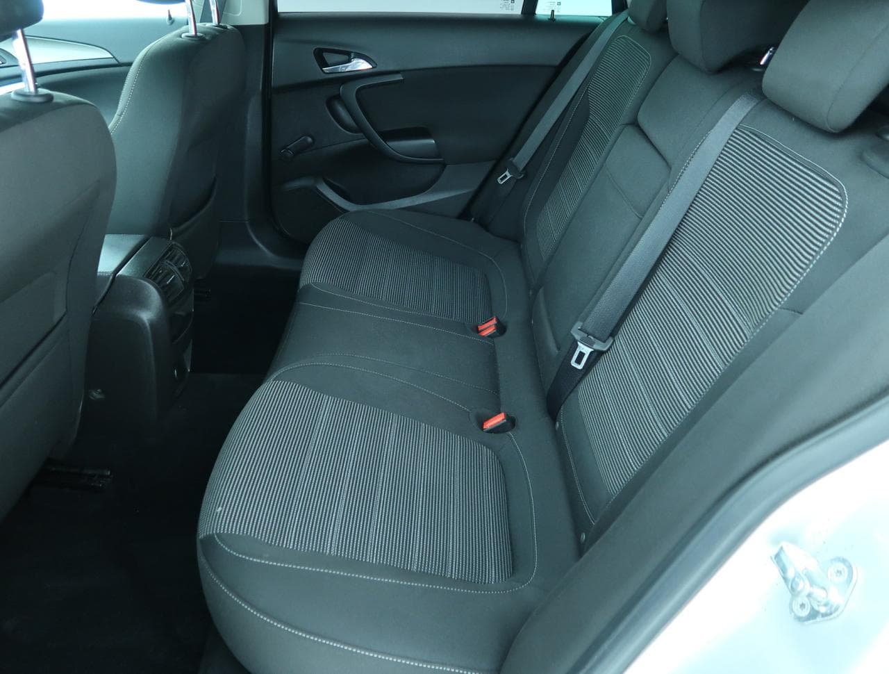 2010 Opel INSIGNIA - 15