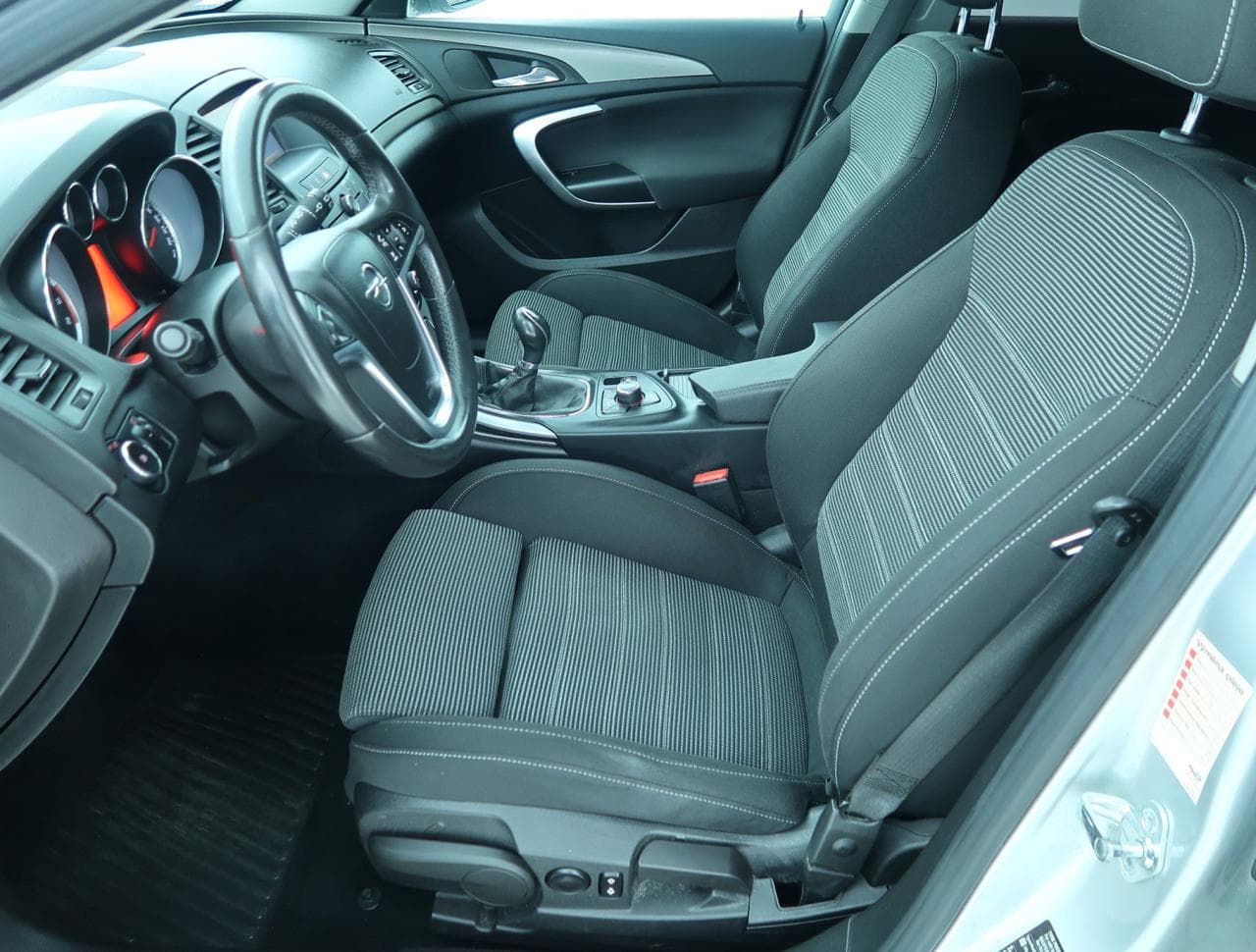 2010 Opel INSIGNIA - 16