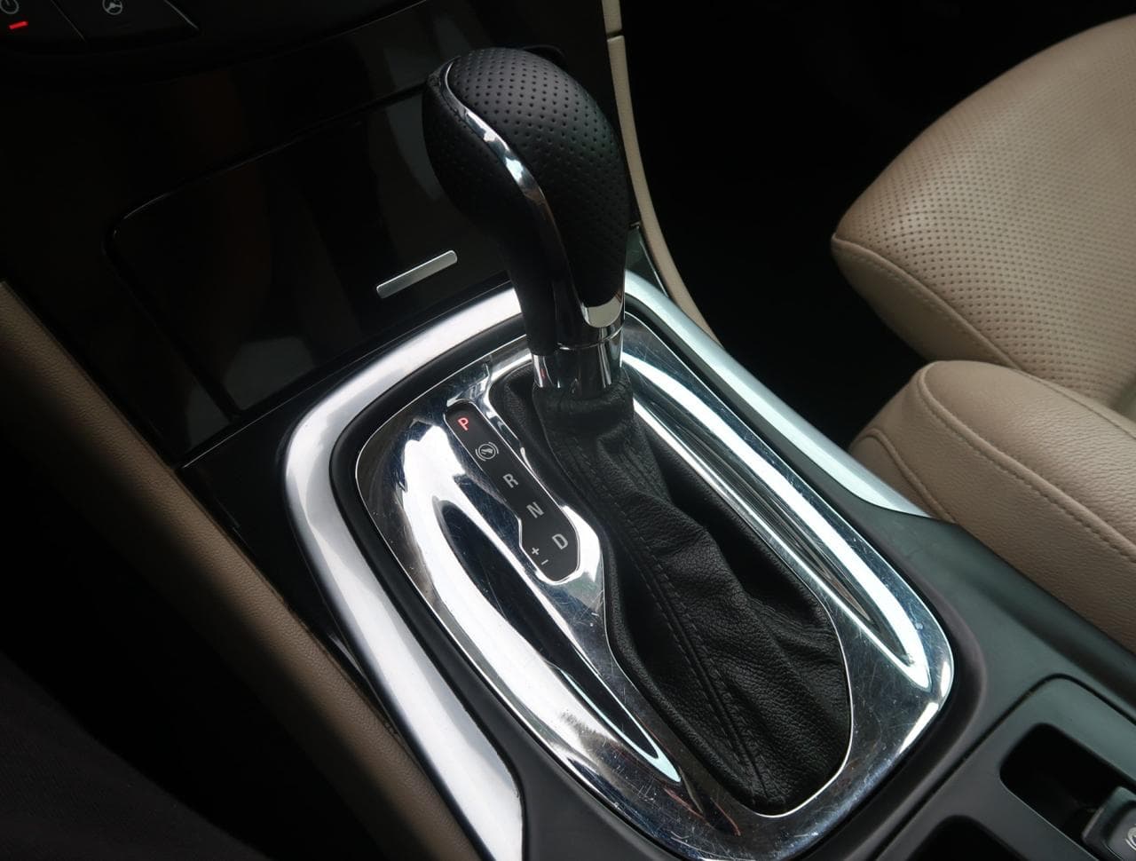 2014 Opel INSIGNIA - 19