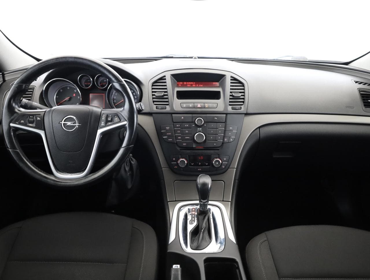 2011 Opel INSIGNIA - 9