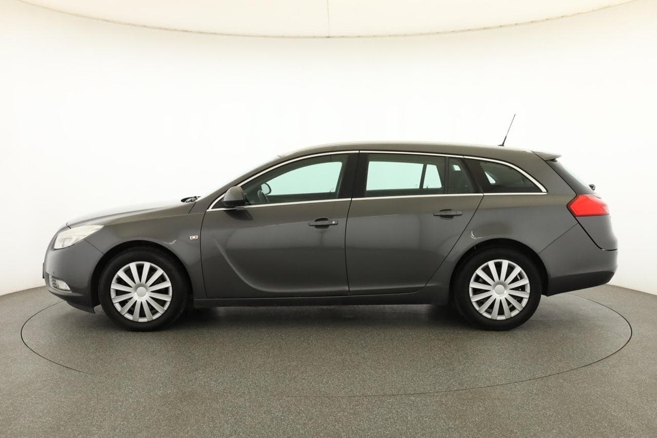 2011 Opel INSIGNIA - 4