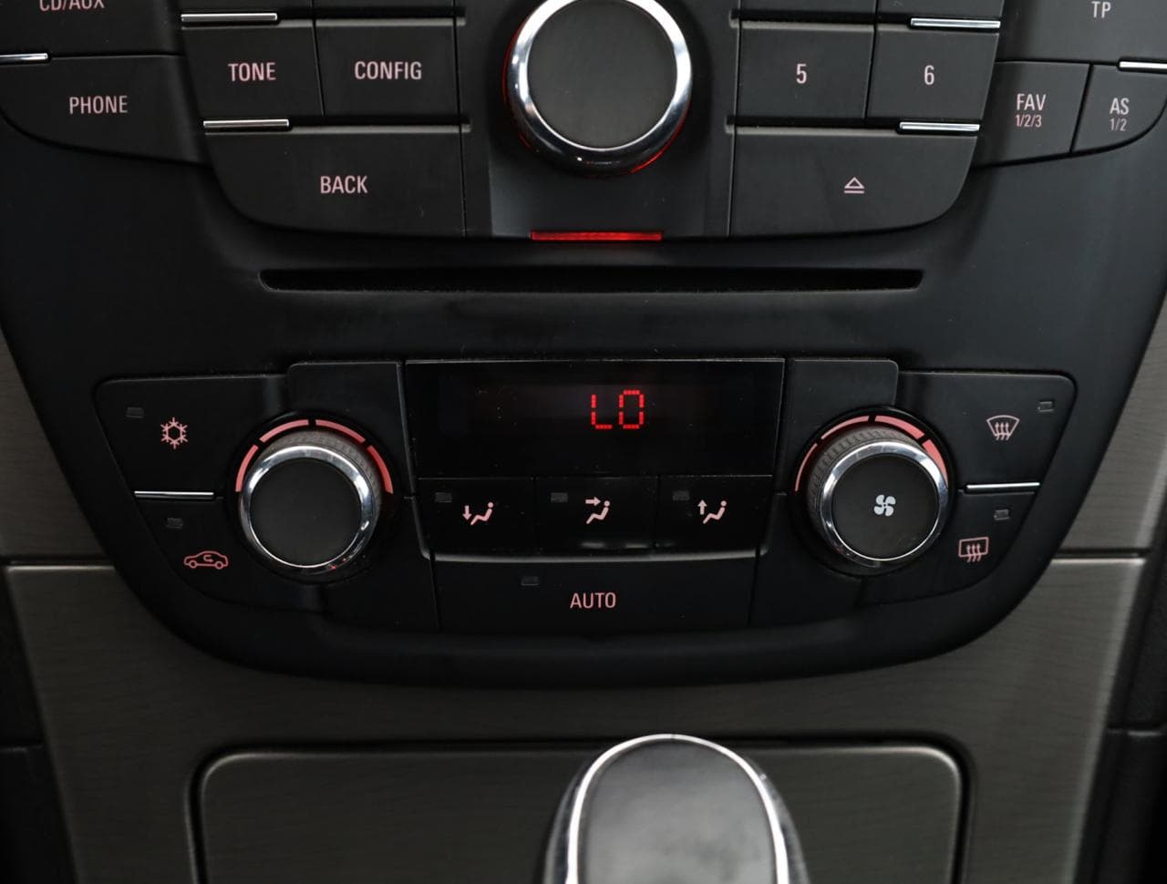 2011 Opel INSIGNIA - 18