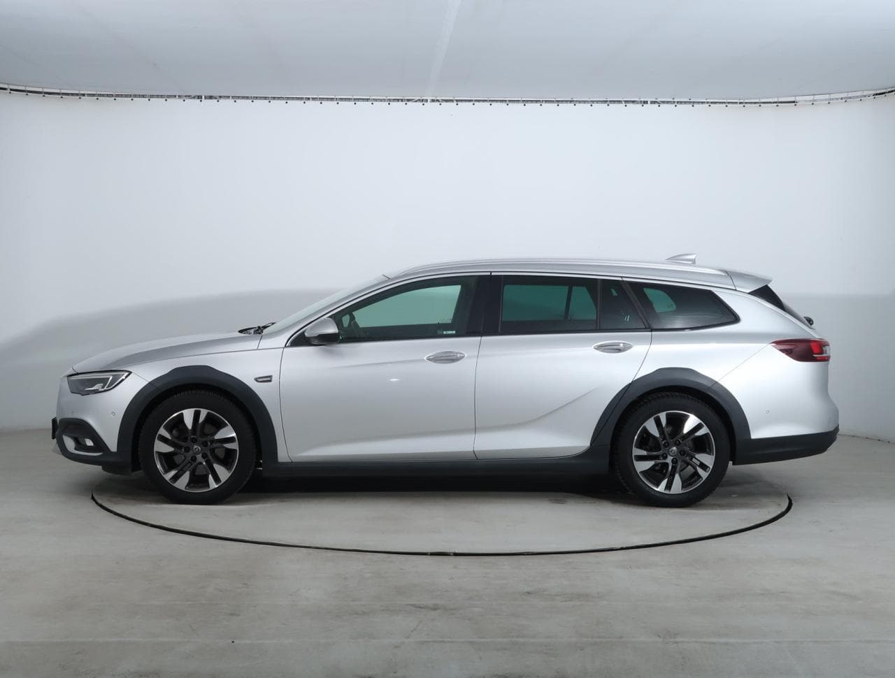 2018 Opel INSIGNIA - 4