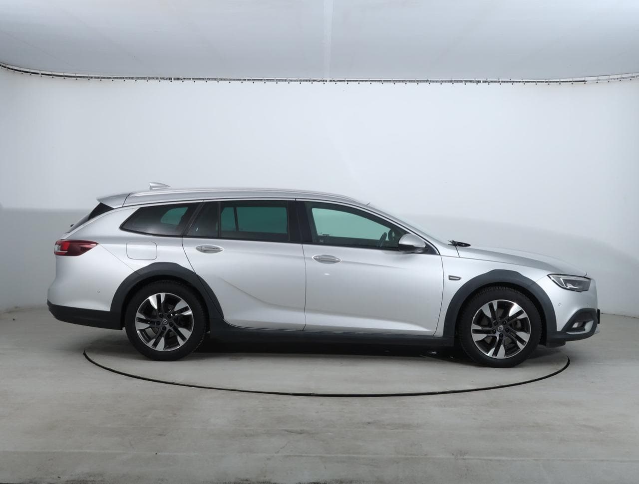 2018 Opel INSIGNIA - 8