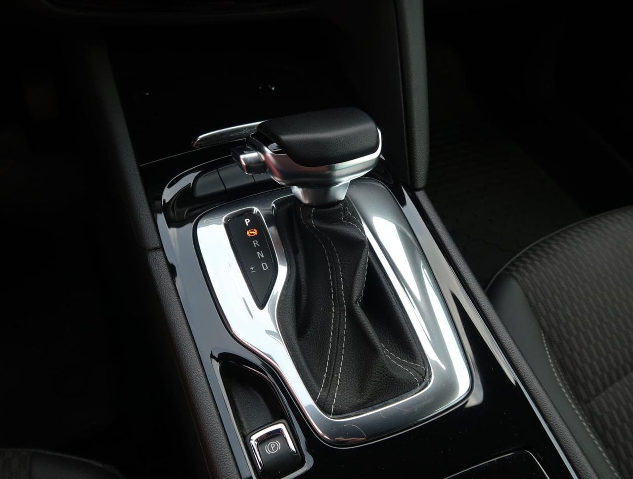 2018 Opel INSIGNIA - 19