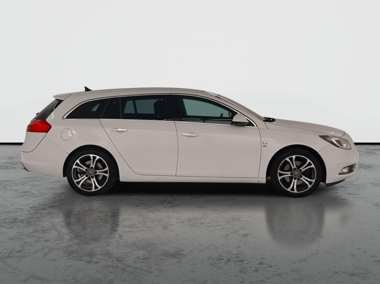 2013 Opel INSIGNIA - 8