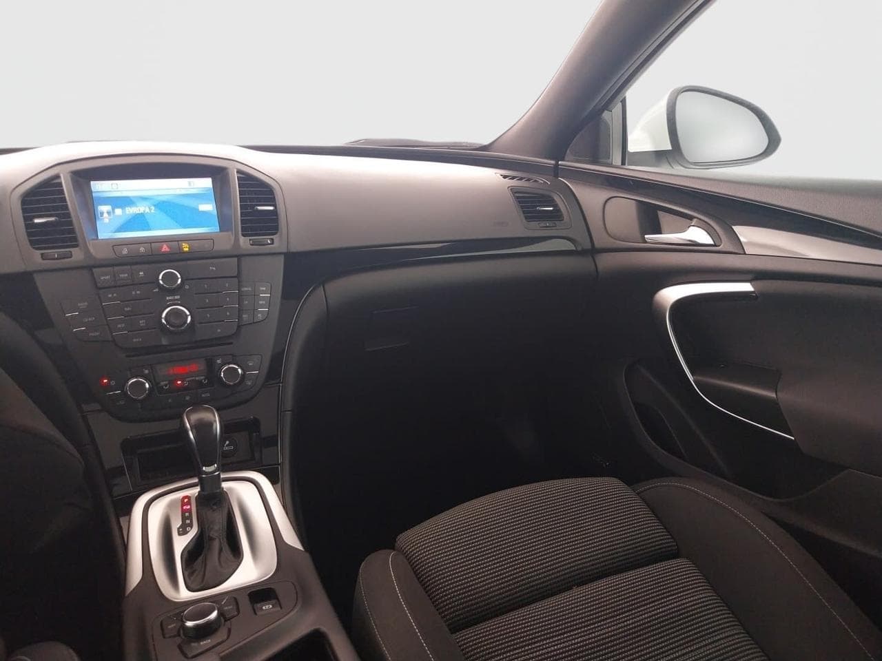2013 Opel INSIGNIA - 9