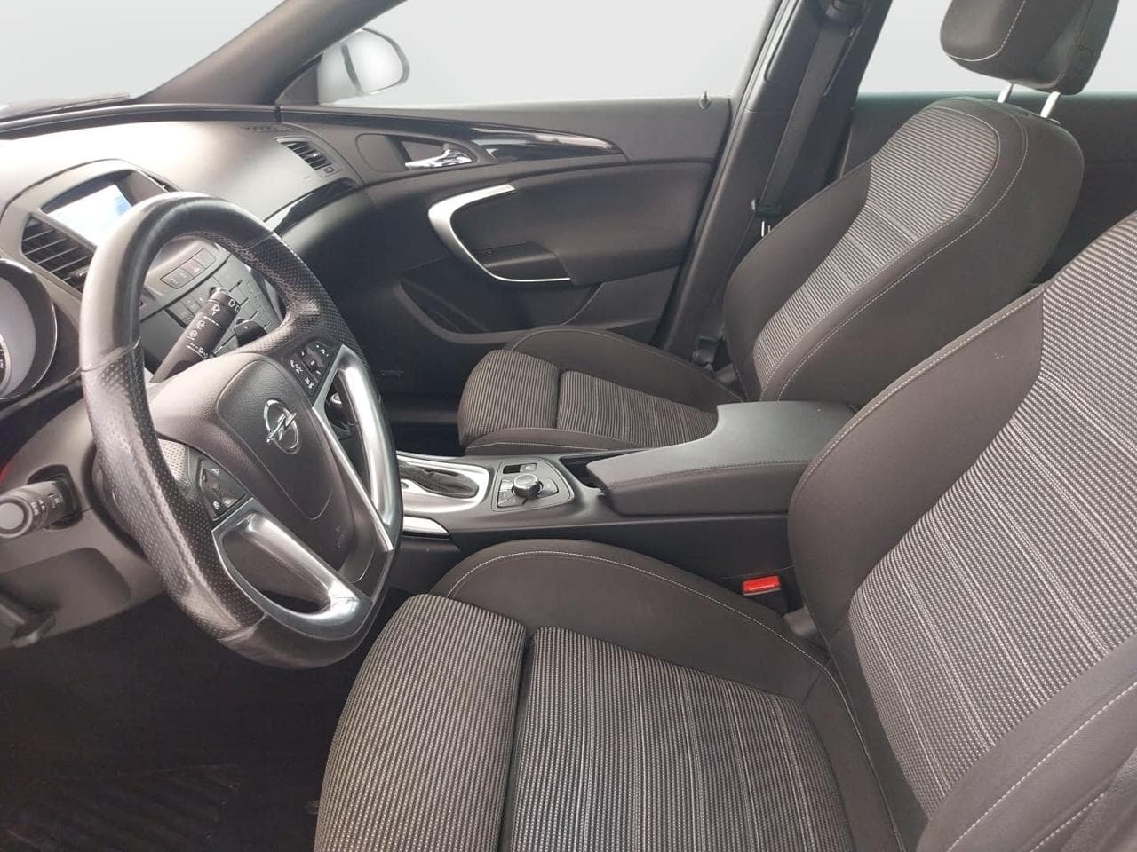 2013 Opel INSIGNIA - 16