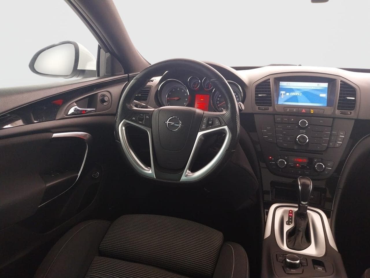 2013 Opel INSIGNIA - 10