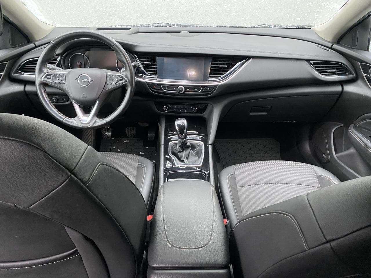 2017 Opel INSIGNIA - 8