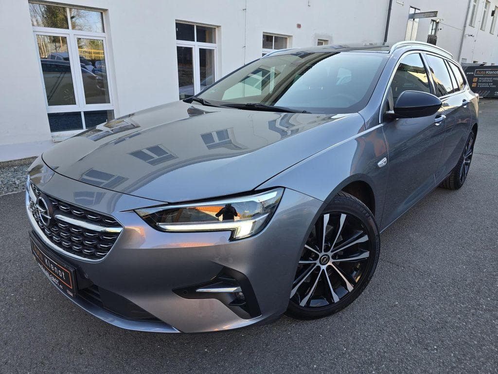 2021 Opel INSIGNIA