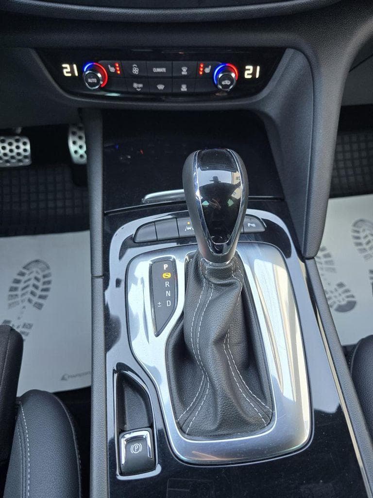 2021 Opel INSIGNIA - 14