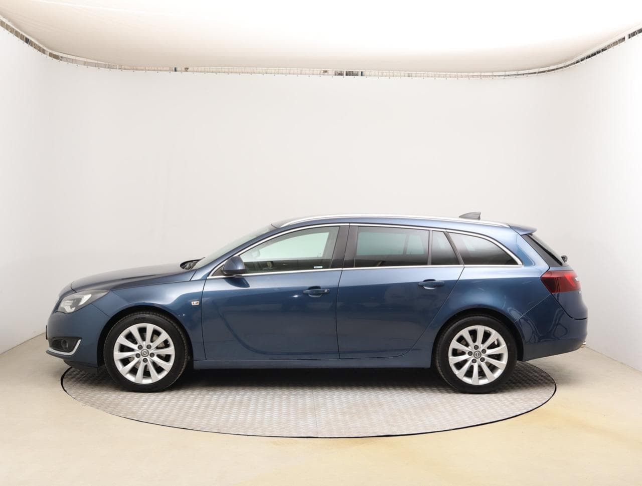 2015 Opel INSIGNIA - 4