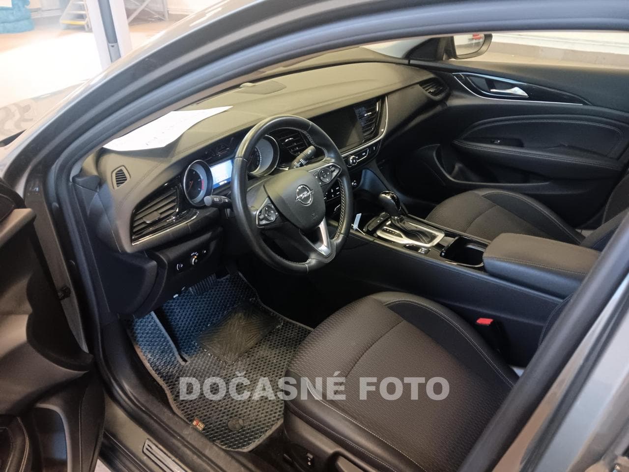 2017 Opel Insignia - 3