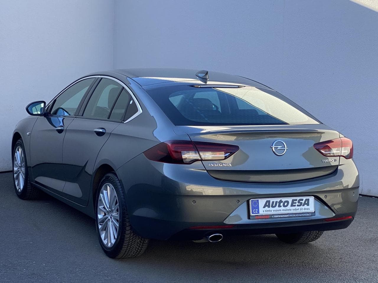 2017 Opel Insignia - 6