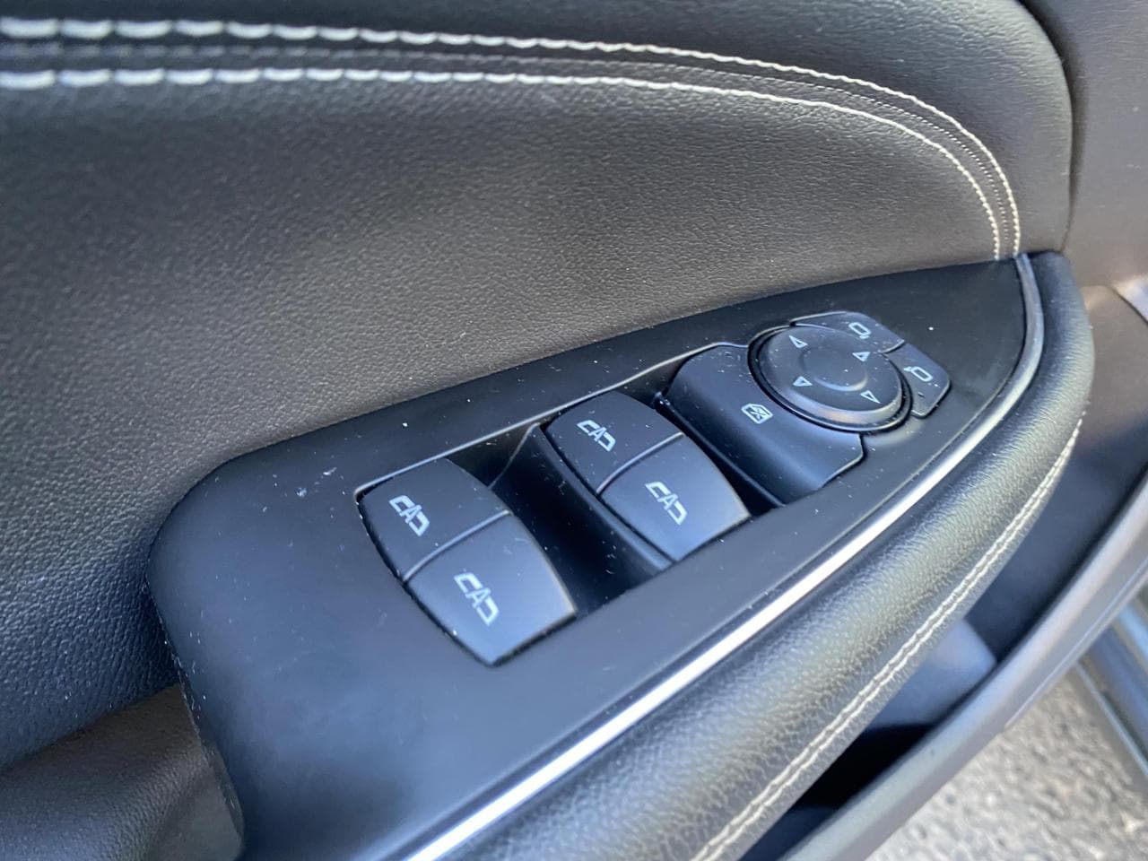 2017 Opel Insignia - 13