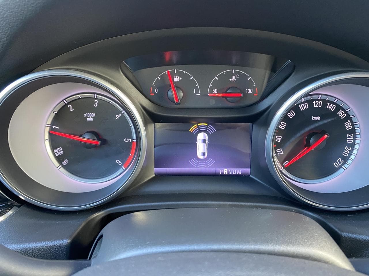 2017 Opel Insignia - 17