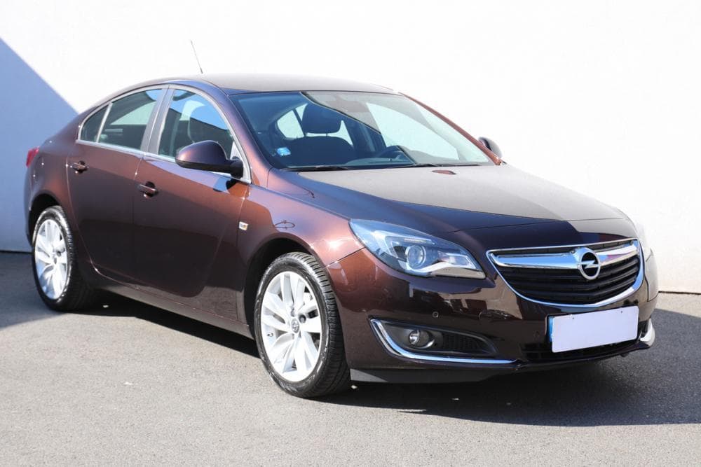 Opel Insignia 2.0CDTi, Serv.kniha, ČR liftback