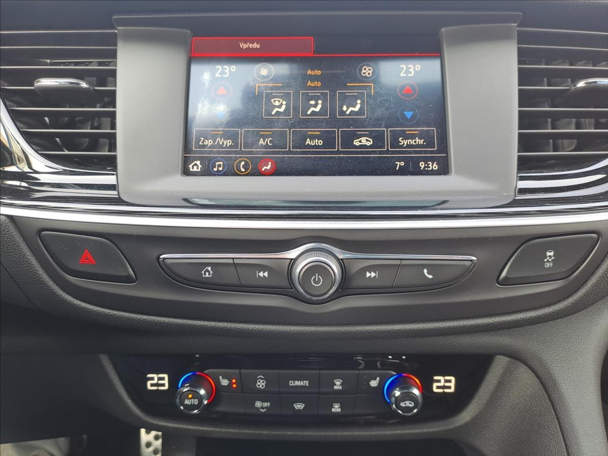 2018 Opel INSIGNIA - 16