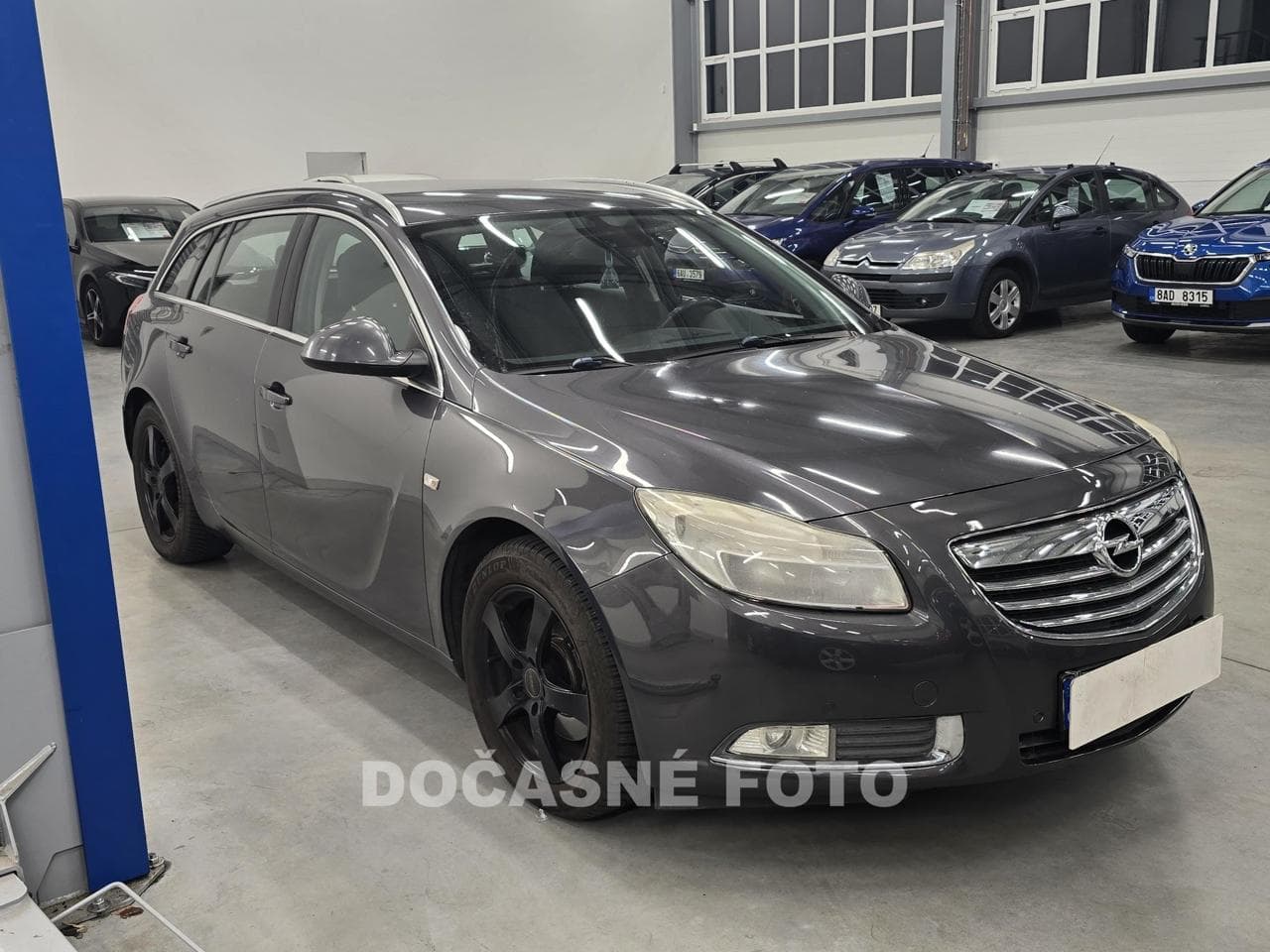 2010 Opel INSIGNIA
