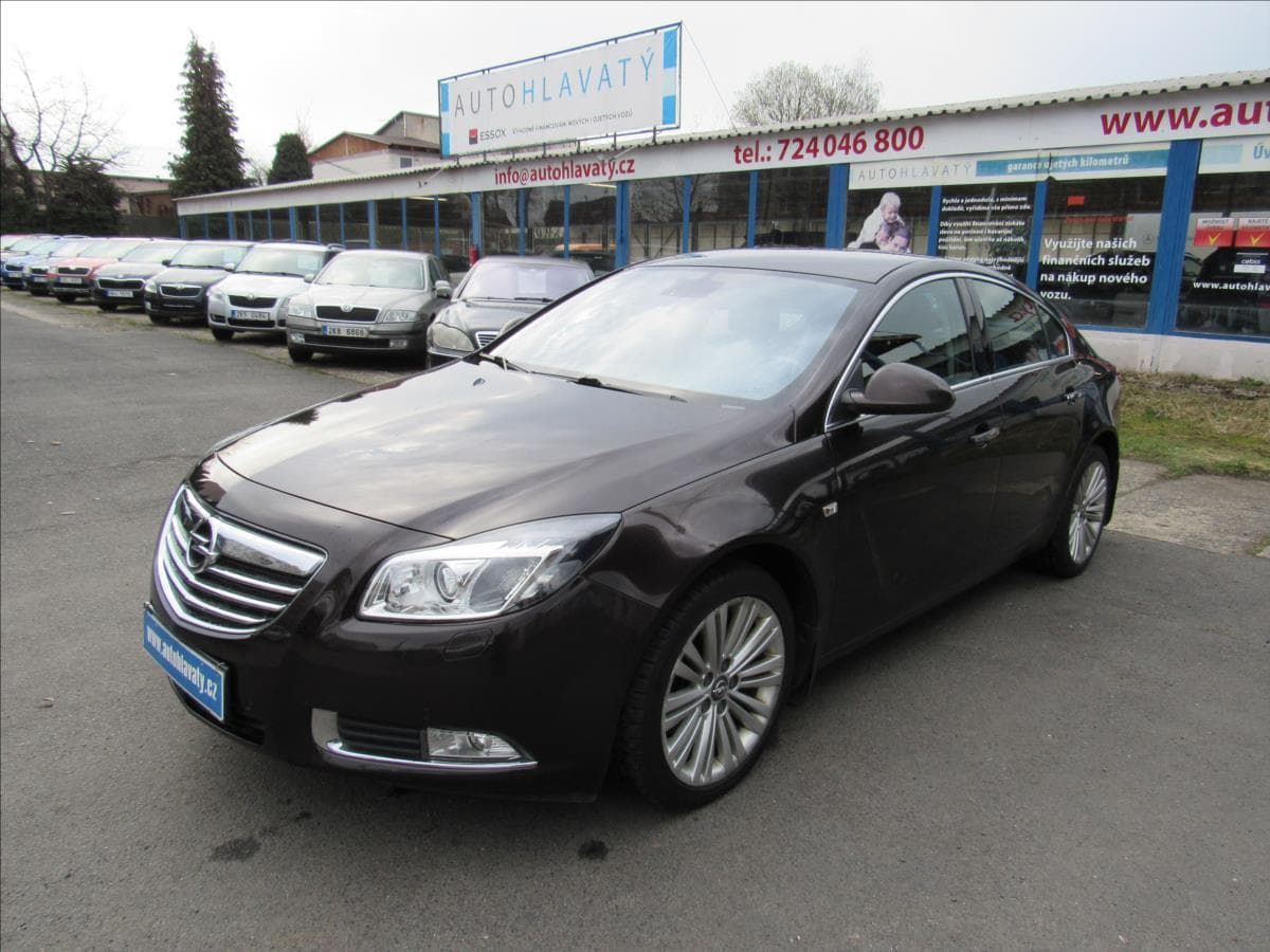 2012 Opel INSIGNIA