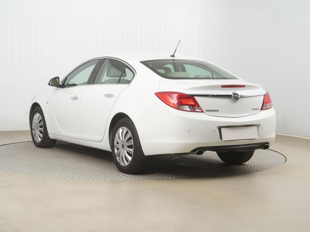 2010 Opel INSIGNIA - 5
