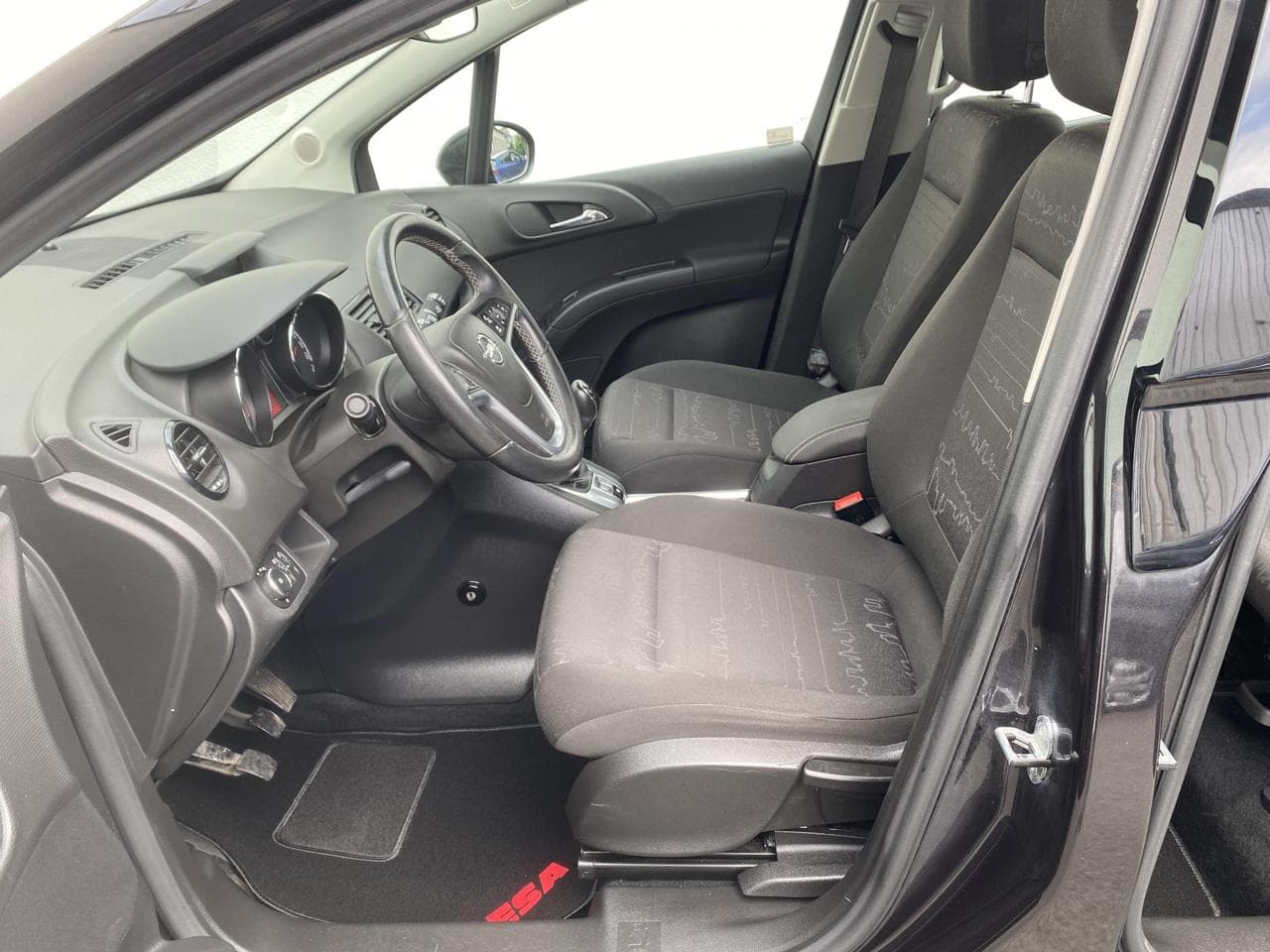 2017 Opel MERIVA - 17
