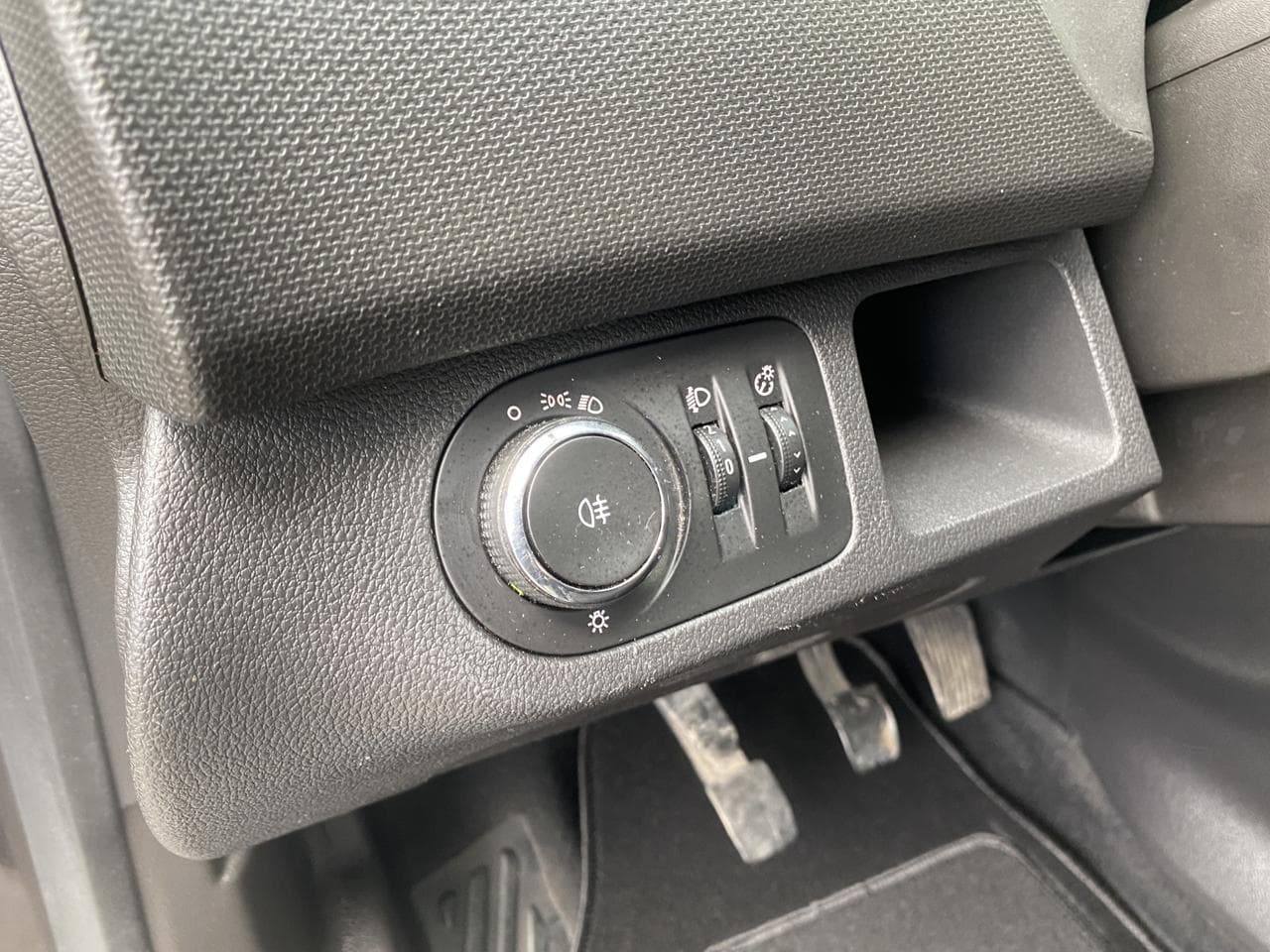 2017 Opel MERIVA - 14