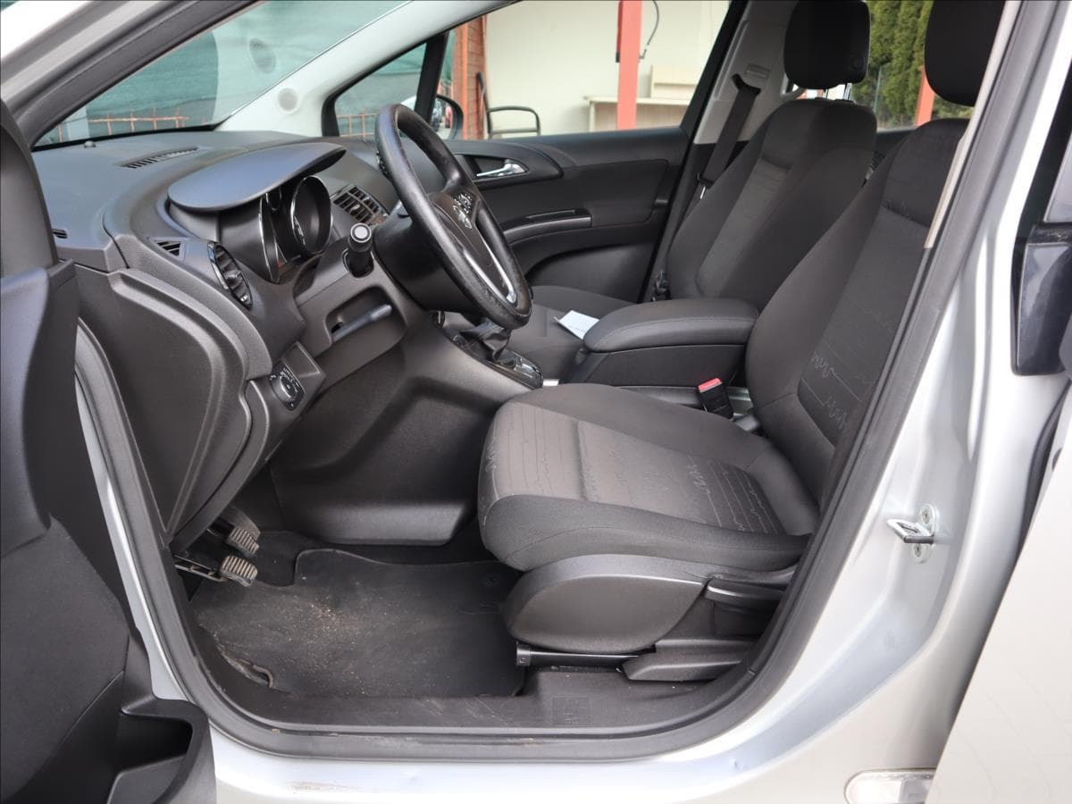 2010 Opel Meriva - 8