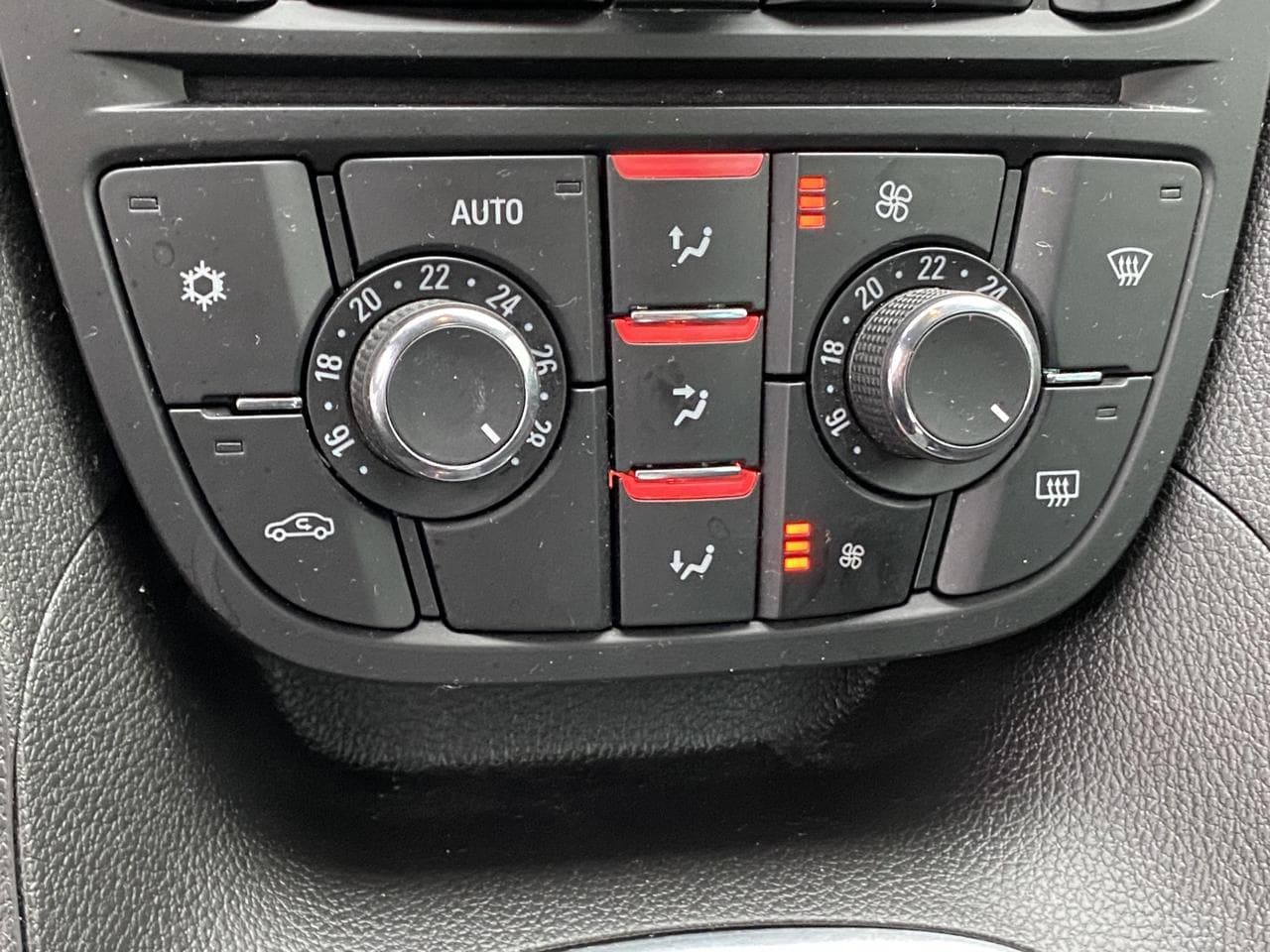 2011 Opel MERIVA - 15
