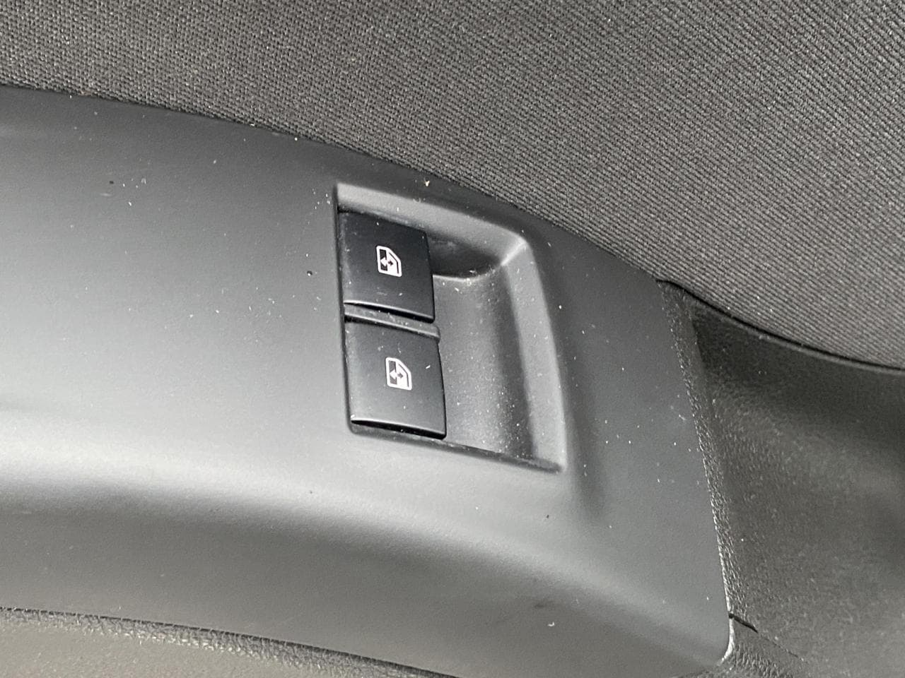 2011 Opel MERIVA - 11