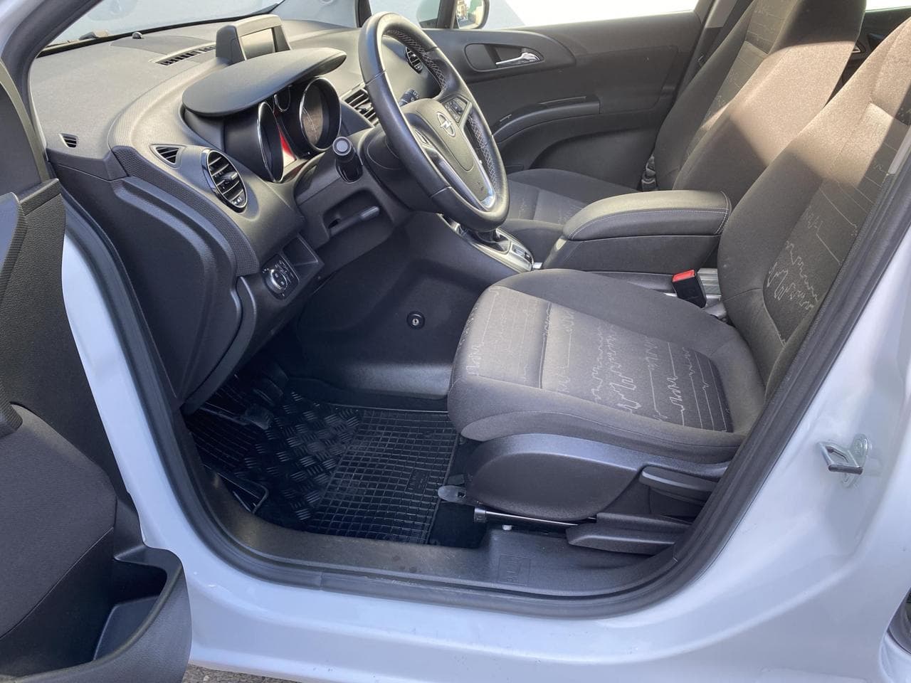 2014 Opel MERIVA - 9