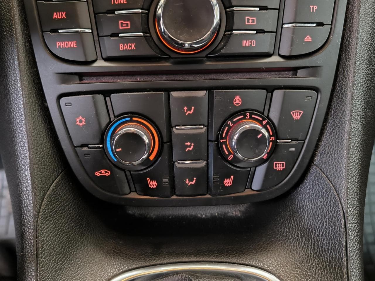 2010 Opel Meriva - 15