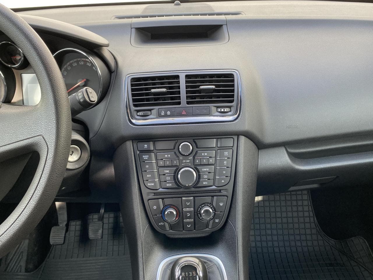 2014 Opel Meriva - 12