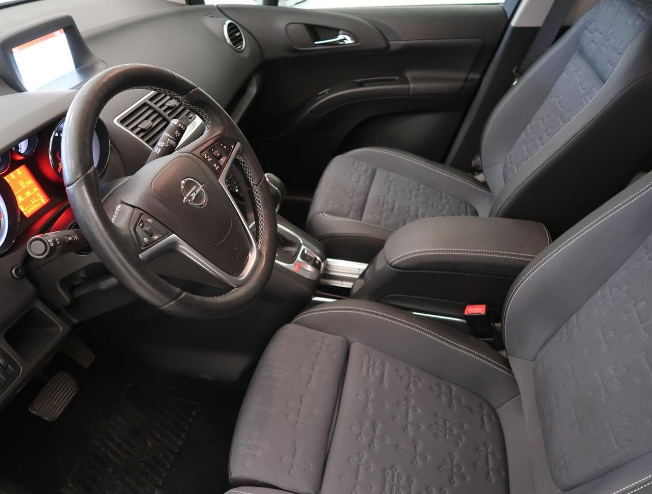 2016 Opel Meriva - 16