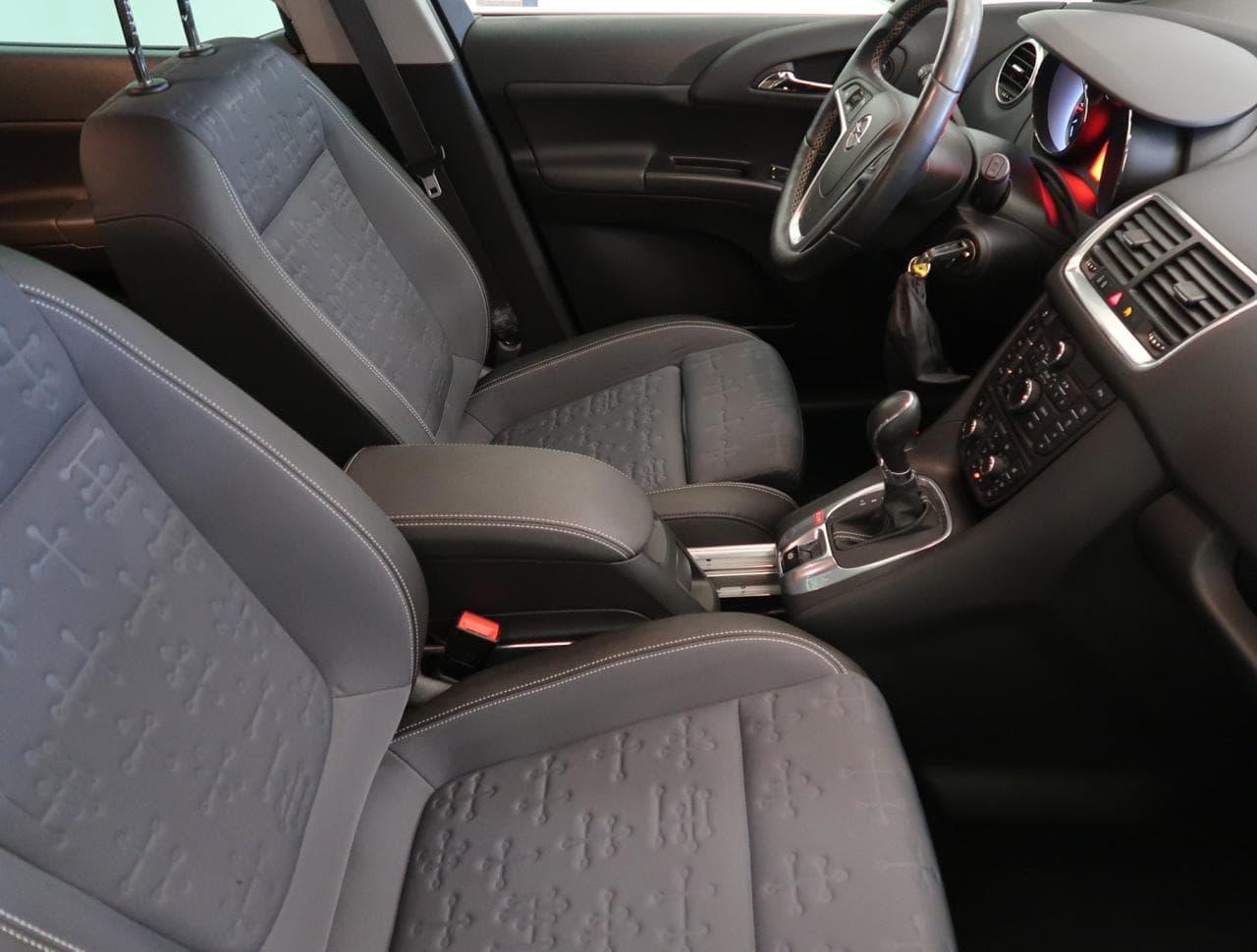 2016 Opel Meriva - 12