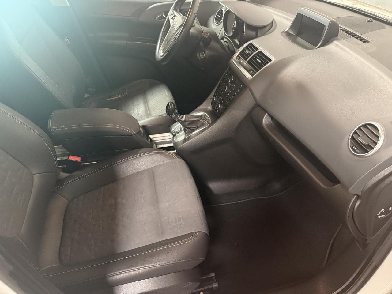 2013 Opel Meriva - 25