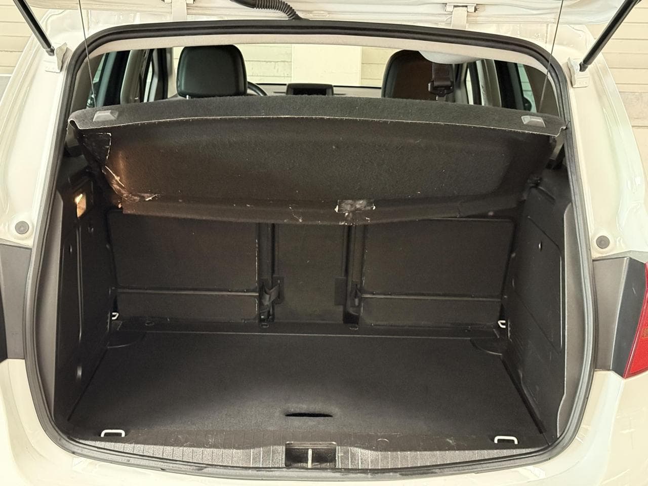 2013 Opel Meriva - 13